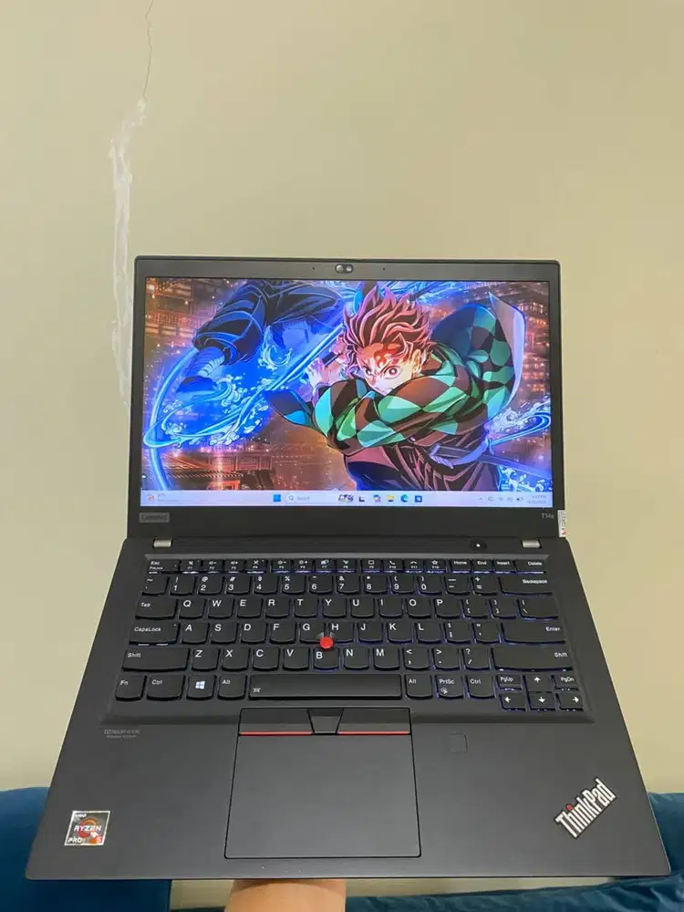 Lenovo Thinkpad T14s G1 AMD RYZEN 5 4650U 16/256