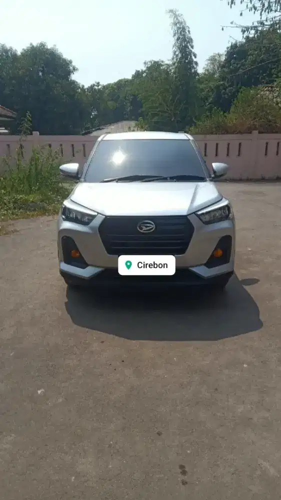 Jual mobil pemakaian pertama rapi dan terawat