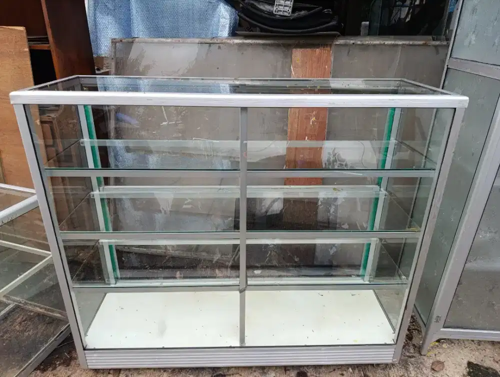 Jual Etalase sembako second, Lok Pamulang barat, Tangsel