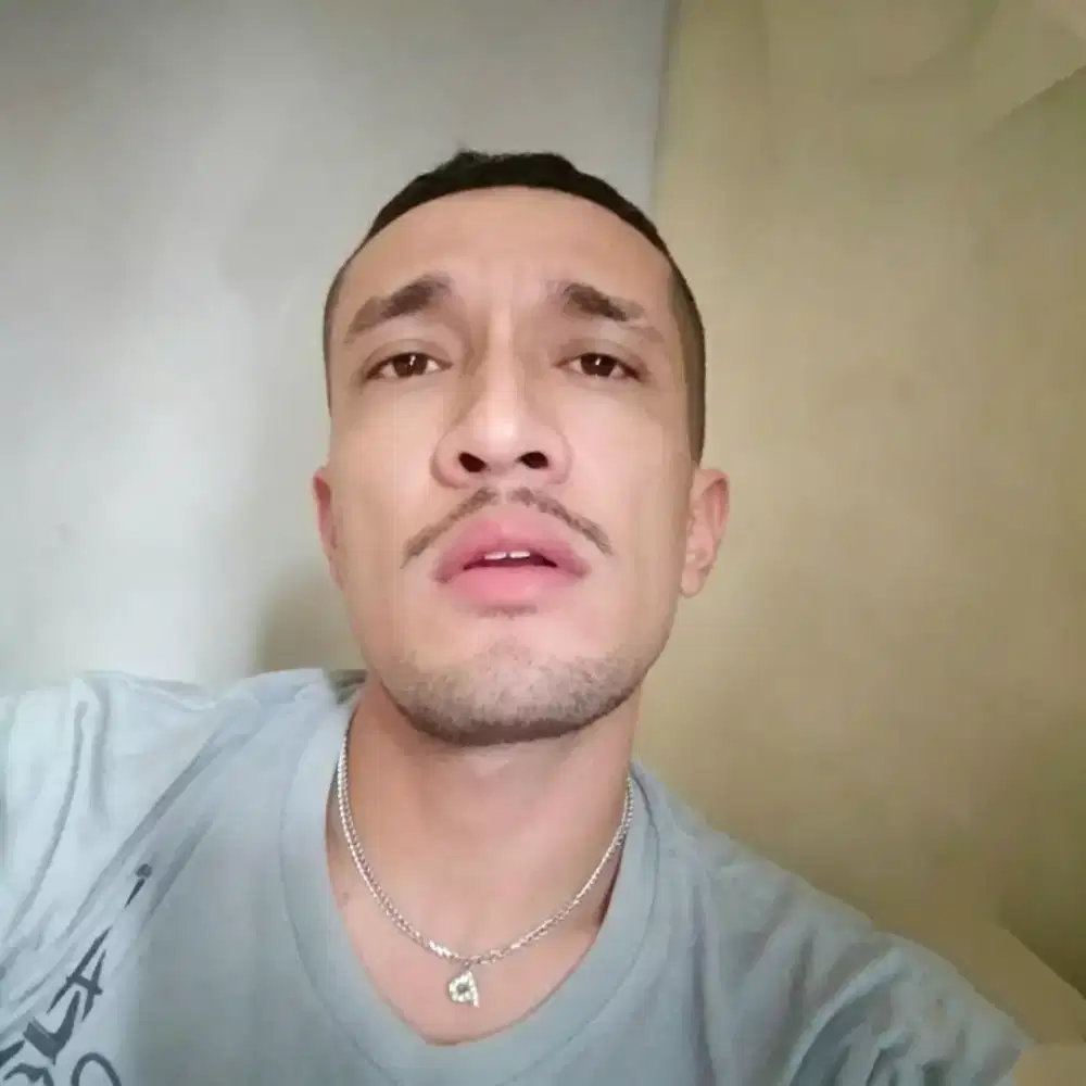 Sedang mencari pekerjaan