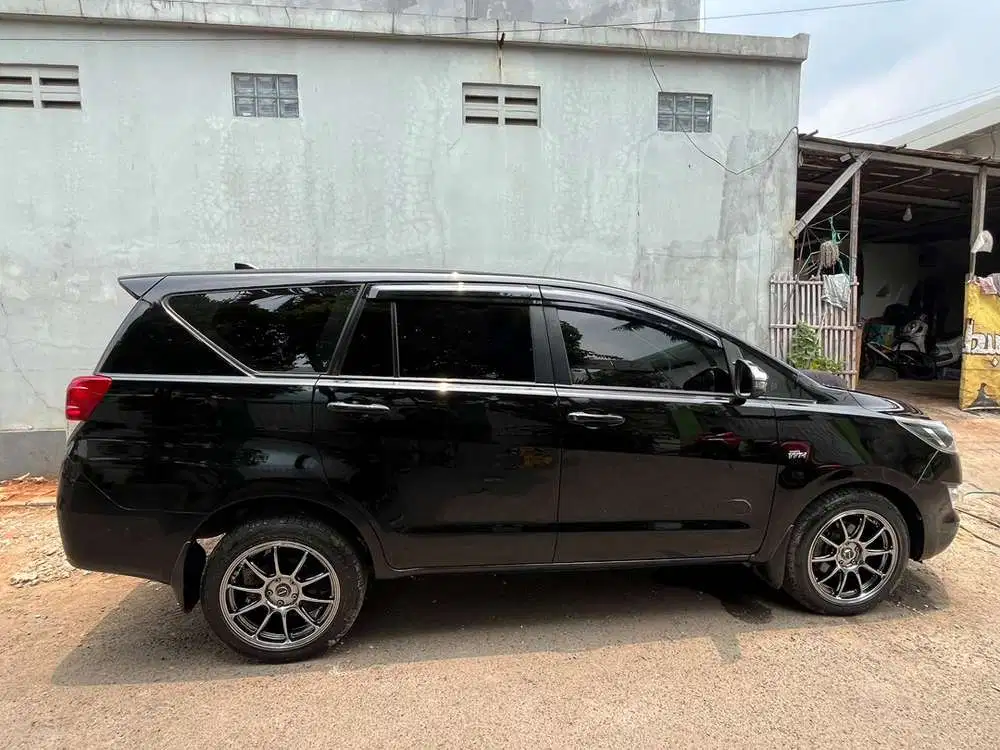 Toyota Kijang Innova 2019 Bensin