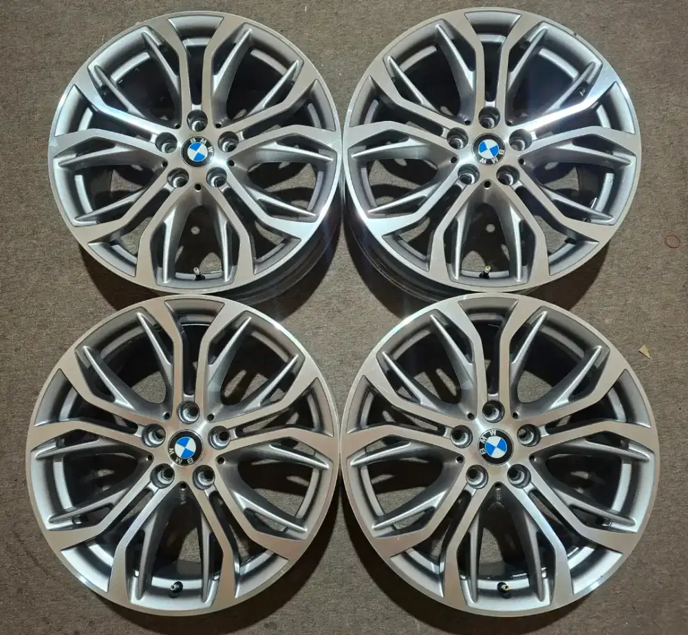 Velg oem bmw x1 Ring 18