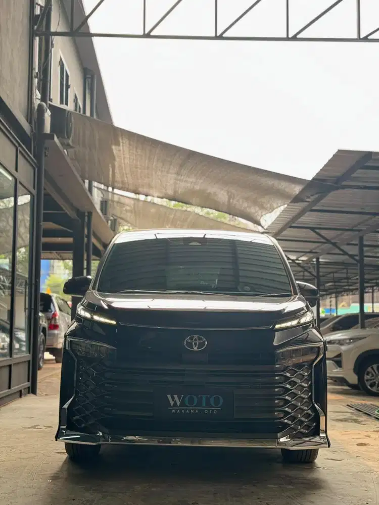 [ KM 20rb ] Toyota Voxy 2.0 AT TSS 2022