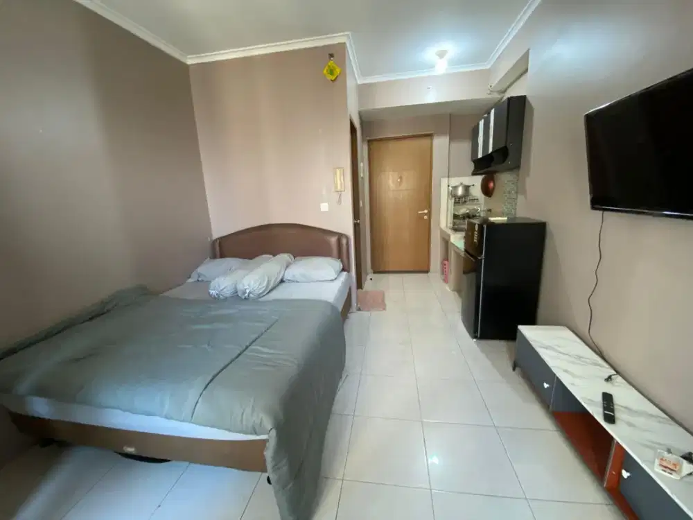 Disewakan Perbulan Studio Furnish Apartemen Maple Park Siap Huni