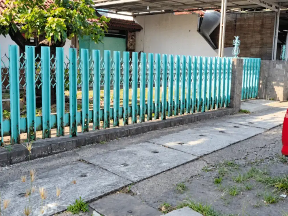 JUAL Rumah di GAYUNGSARI