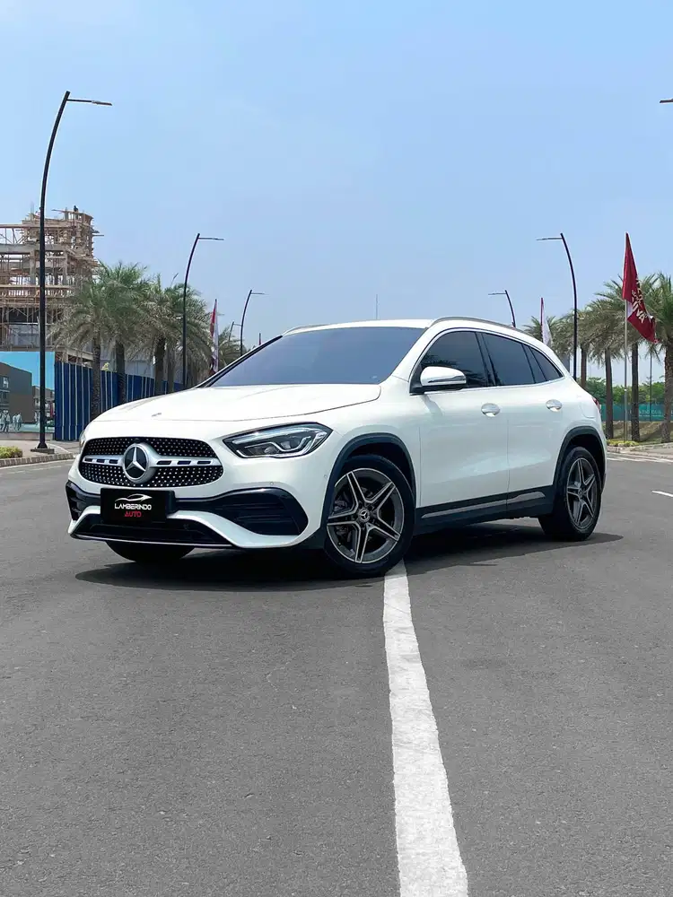 MERCEDES BENZ GLA200 AMG 2017