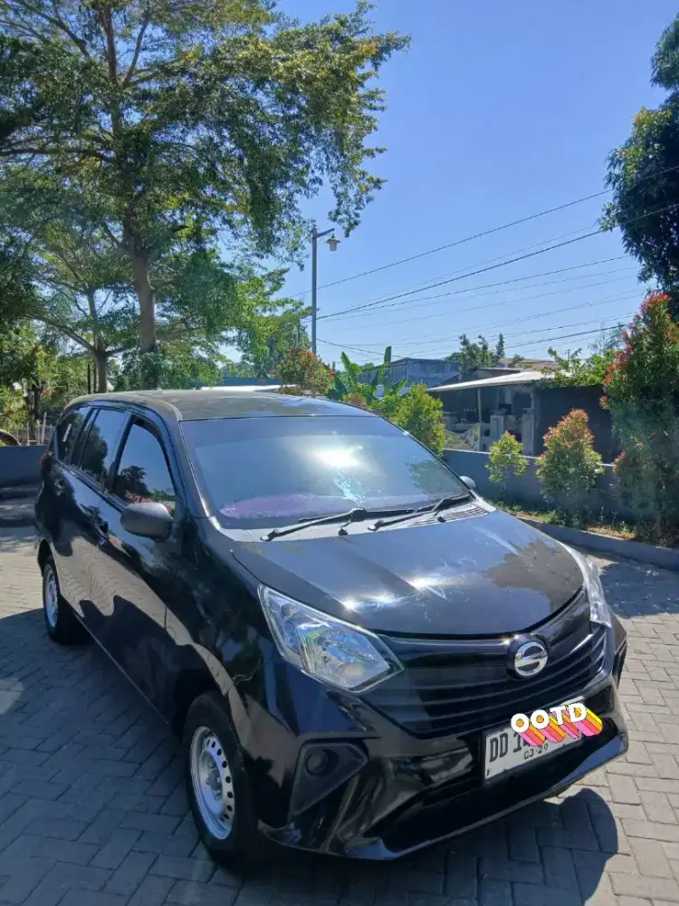Sigra D 1.0 cc MT hitam mulus bisa dp 5 jt angsuran 3.402.000 5 thn