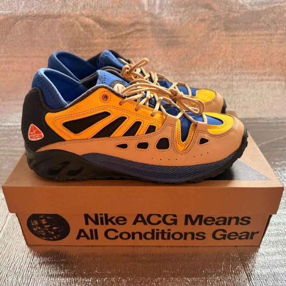 Nike ACG Exploraid