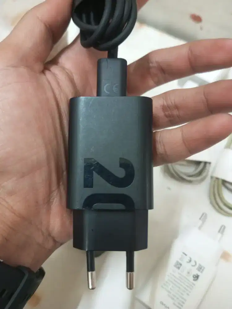 Charger ( casan) ori Moto