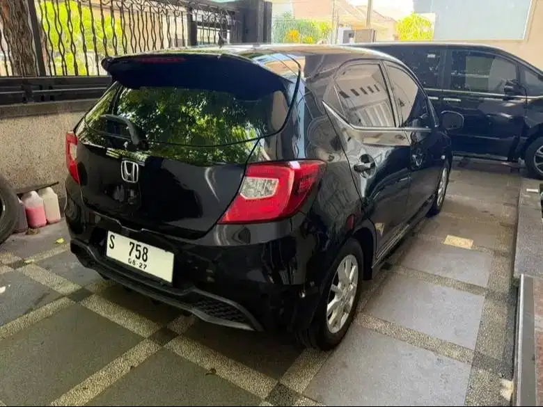 Honda Brio 1.2 E Matic CVT 2022
