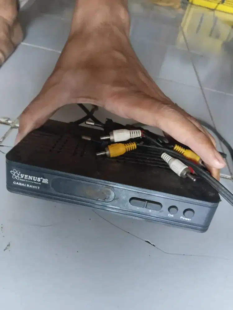 Stb merk venus cabai rawit + Remote