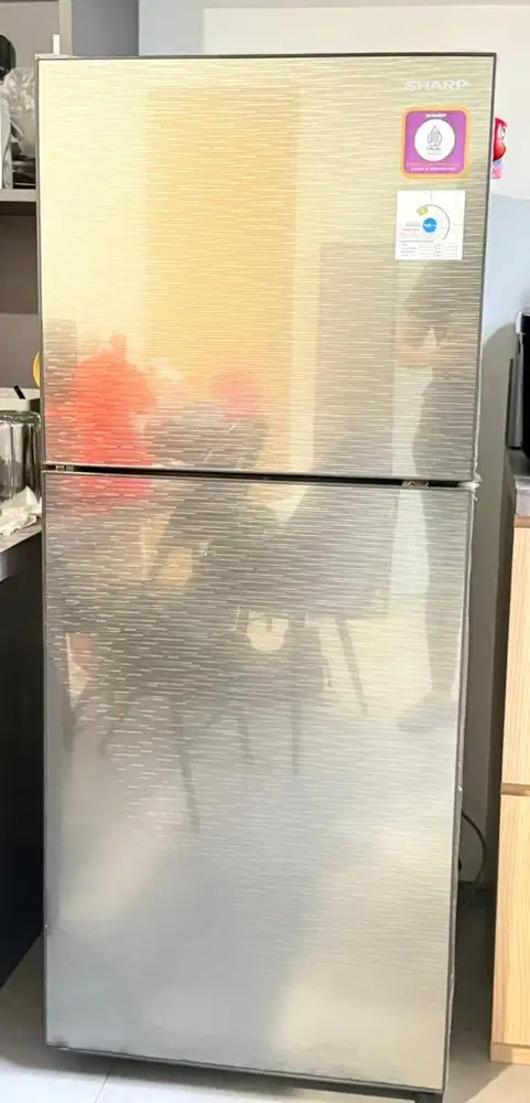 Kulkas Sharp 205L
