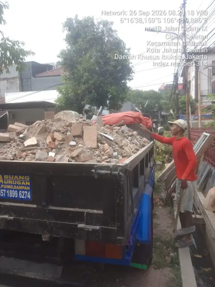 Jasa buang puing dan angkut sampah
