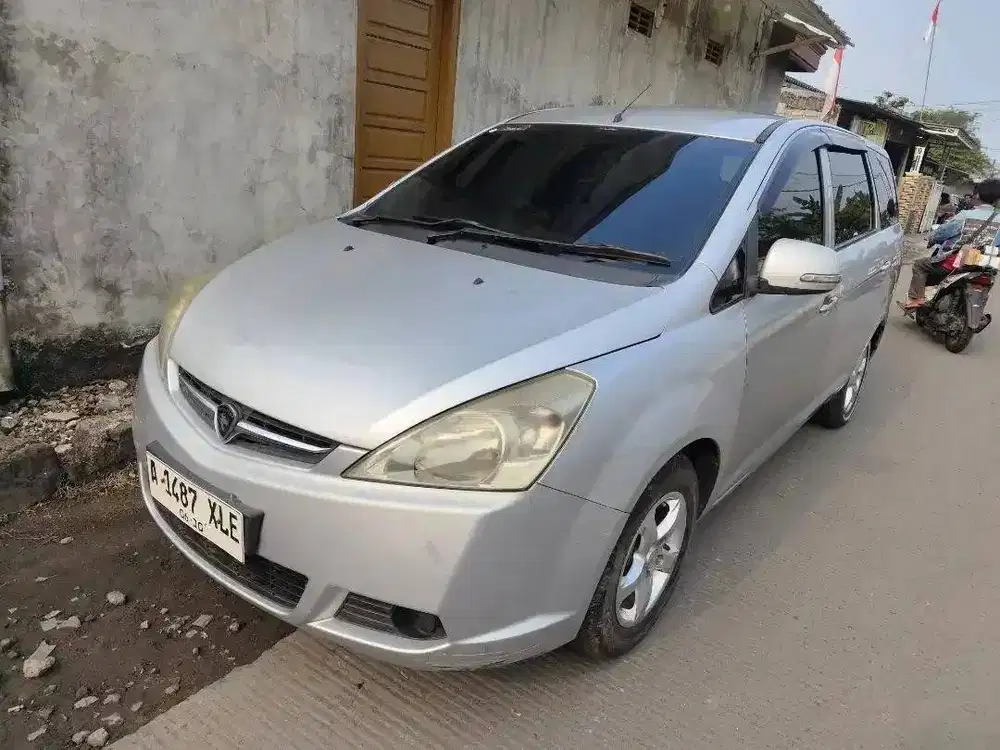 proton exora (2010)
