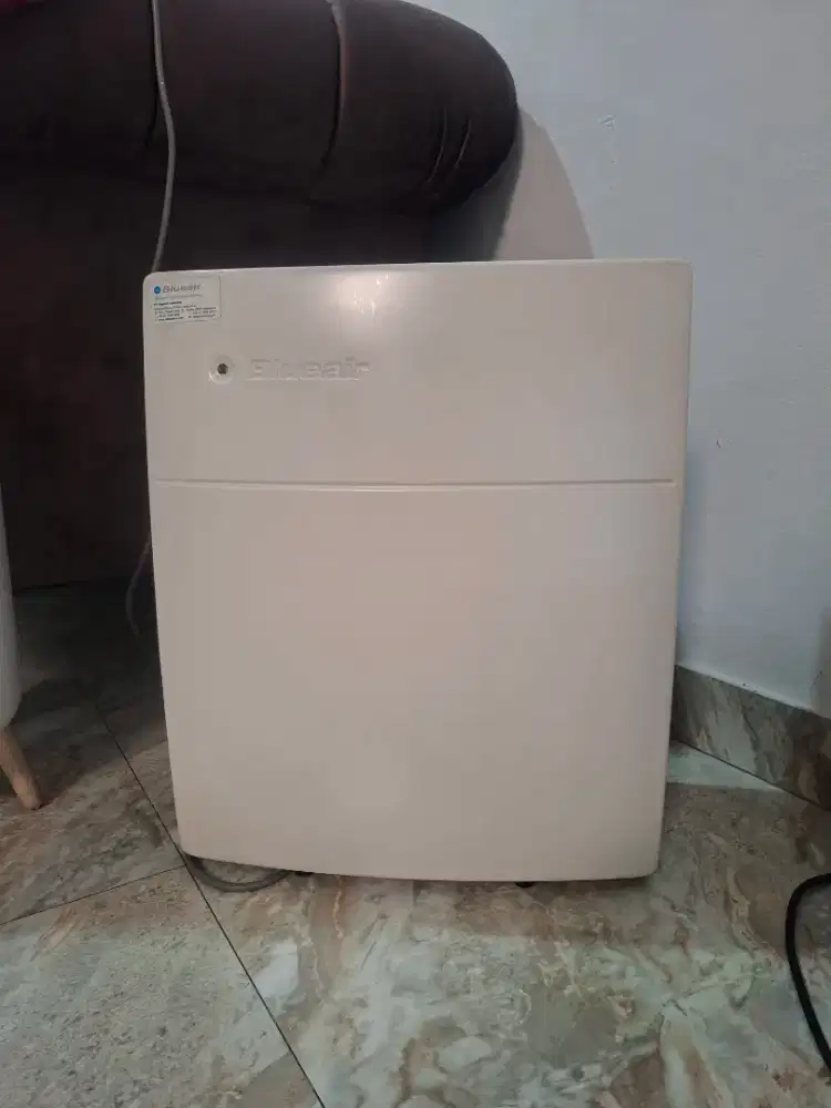 BLUEAIR PURIFIER 203