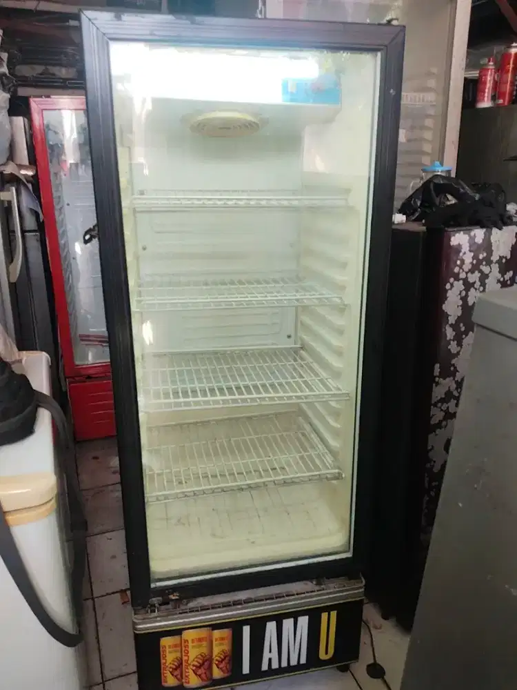 Showcase midea normal dingin siap pakai