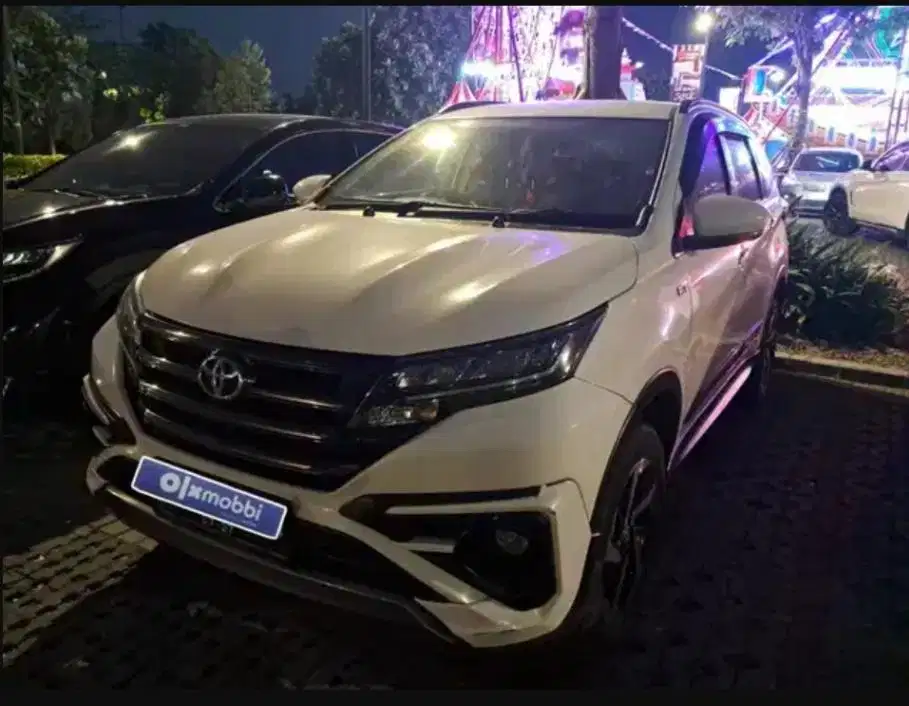 Toyota Rush 1.5 S GR Sport Bensin-AT 2022