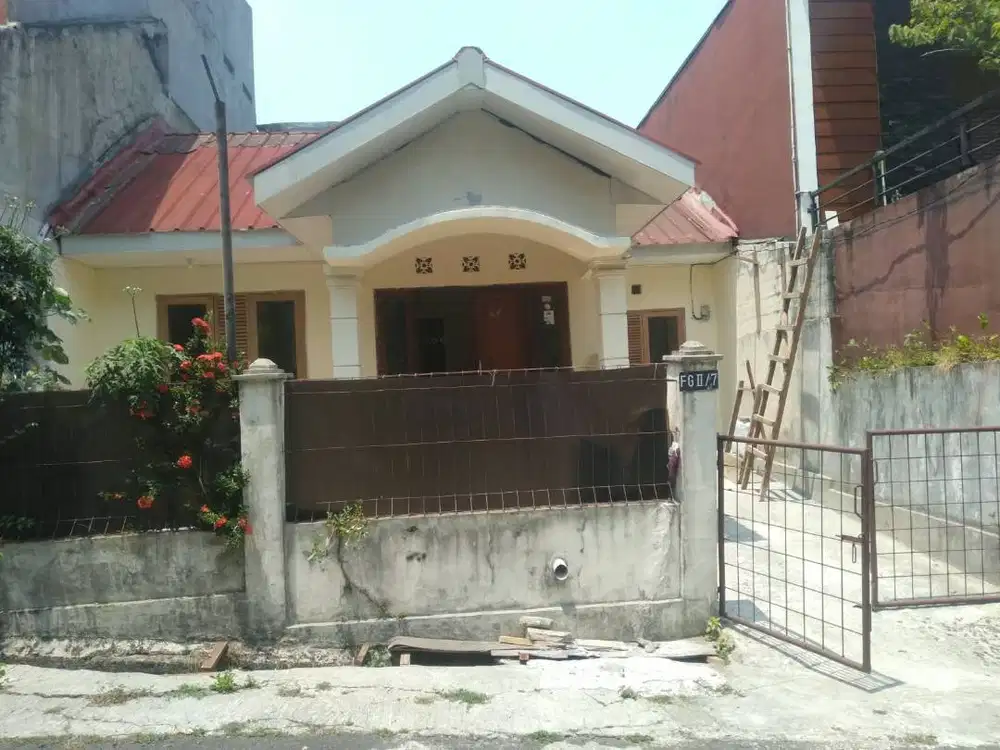 Disewakan rumah, di Perumahan Bogor Raya Permai
