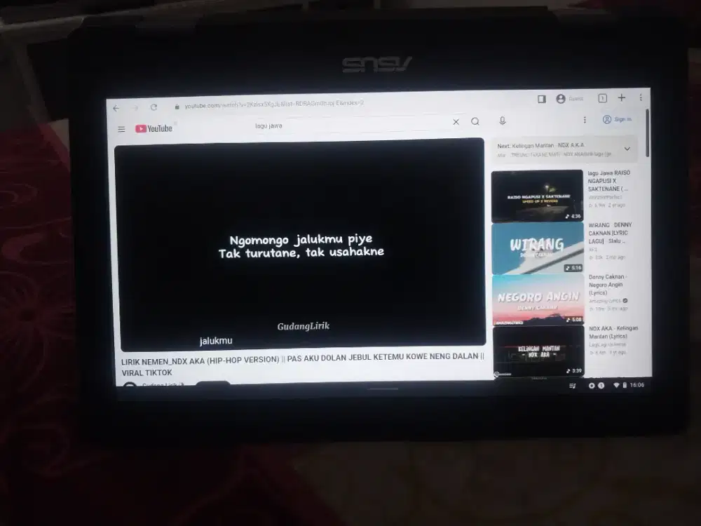 Laptop ASUS Chromebook Flip C214M