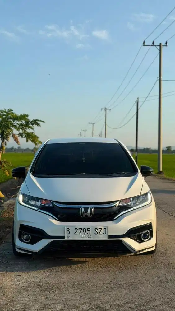 Jual honda jazz RS 2017