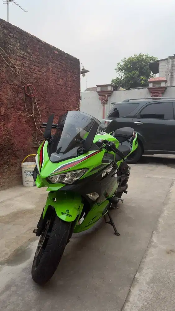 Kawasaki ninja 250 2023 KRT Edition
