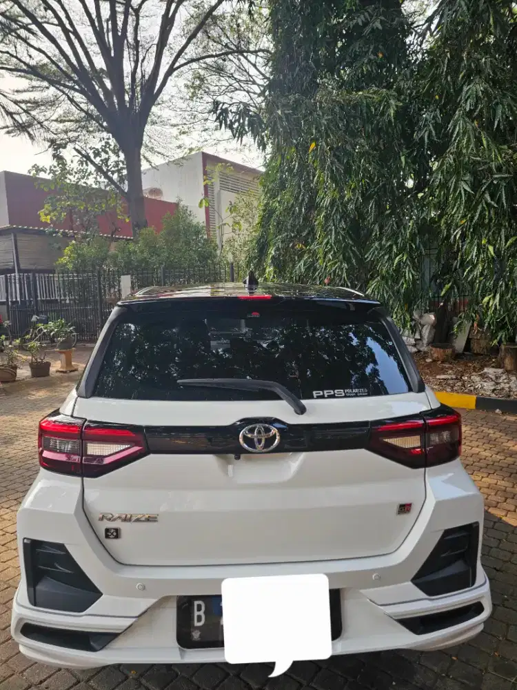 Raize GR 2021 Putih TSS Km Rendah Full Original Mulus