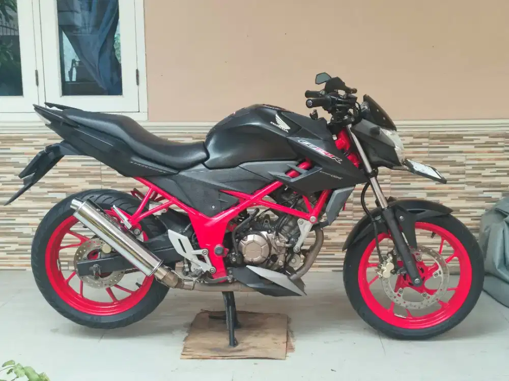HONDA CB150R SE LED TAHUN 2016
