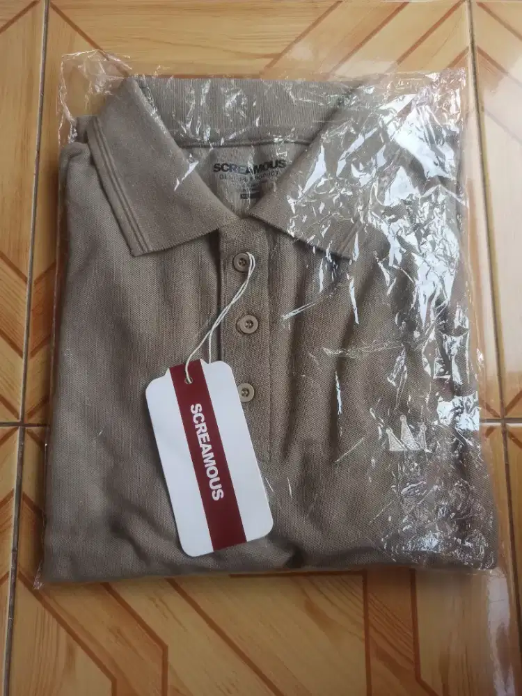 Kaos Polo Screamous