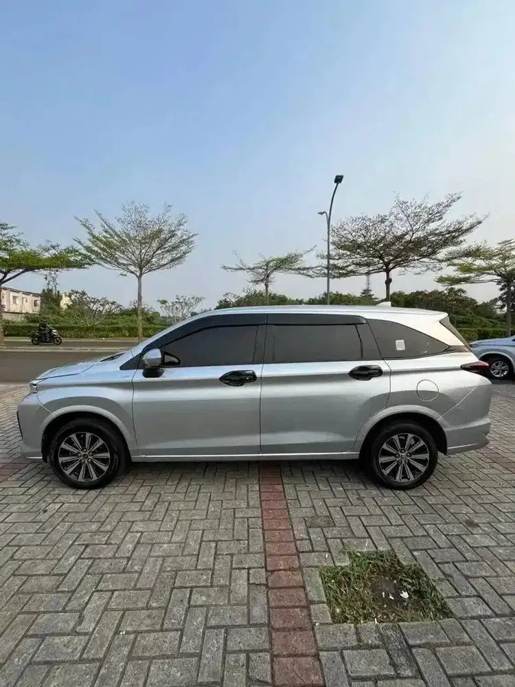 toyota avanza (2023)