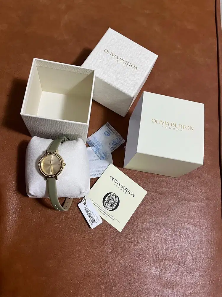 OLIVIA BURTON Jam Tangan Perempuan
