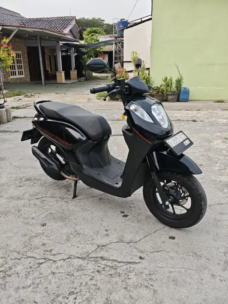 HONDA GENIO 2024 HITAM