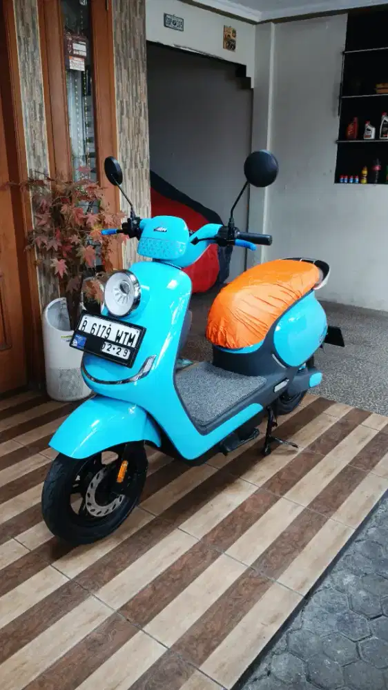 Uwinfly T80 gress sepeda motor listrik