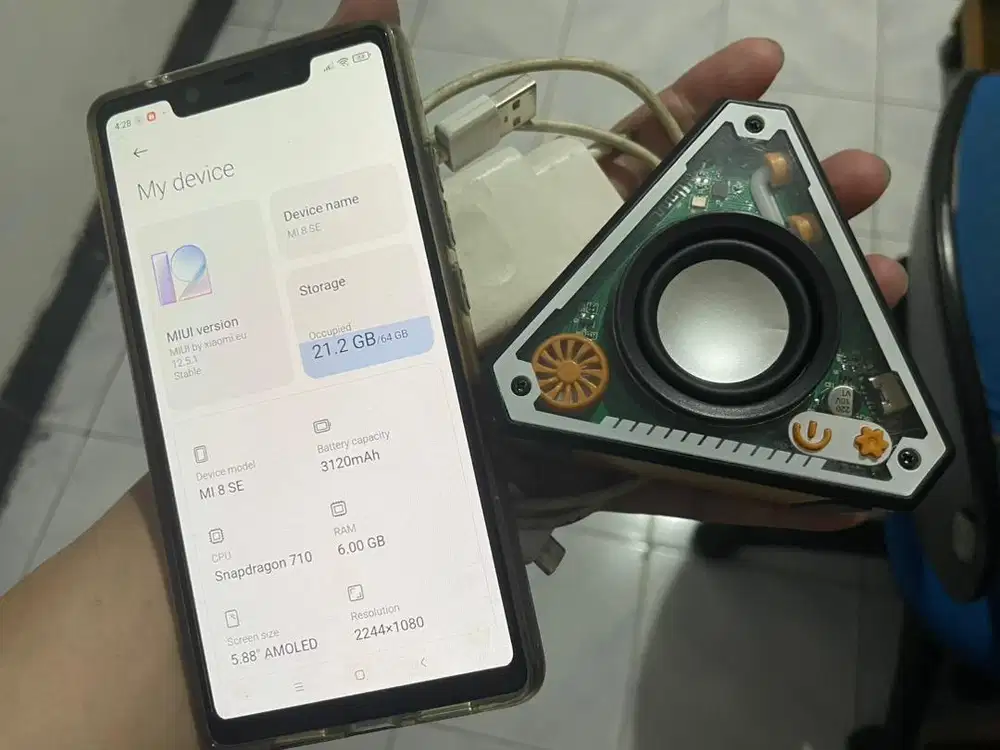 HP Langka MI 8 SE 6/64 Super Amoled Original Sinyal Aman