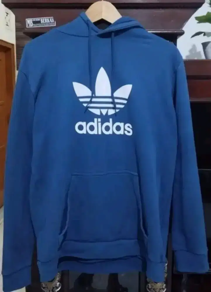 Sweter adidas biru
