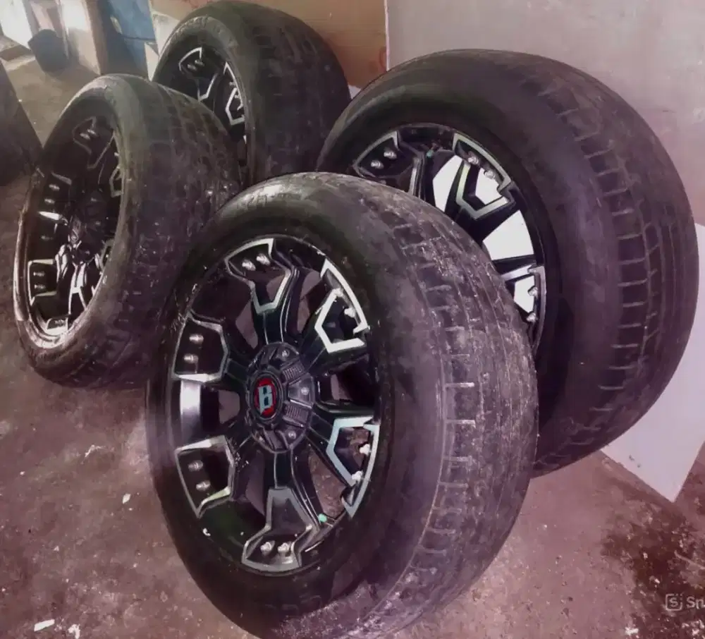 Velg Ballistic Off-Road Ring 20 + Ban Accelera (1 Set / 4 Pcs)