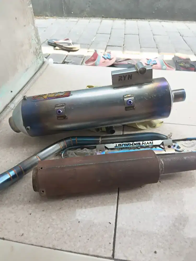 knalpot RYN vario 160