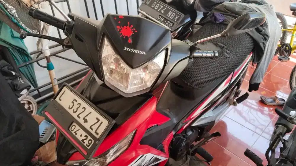 Motor Supra X 125 Fi 2014