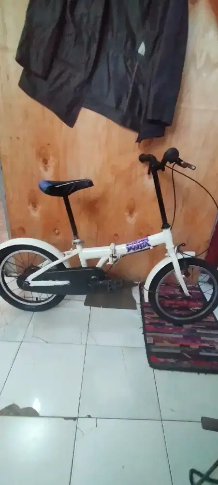 Sepeda Lipat Family 16in siap pakai di Jagakarsa Jakarta Selatan