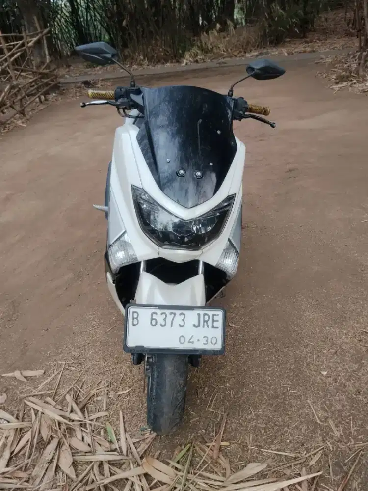 Dijual MOTOR NMAX TAHUN 2019 pajak hidup plat hidup mesin sehat