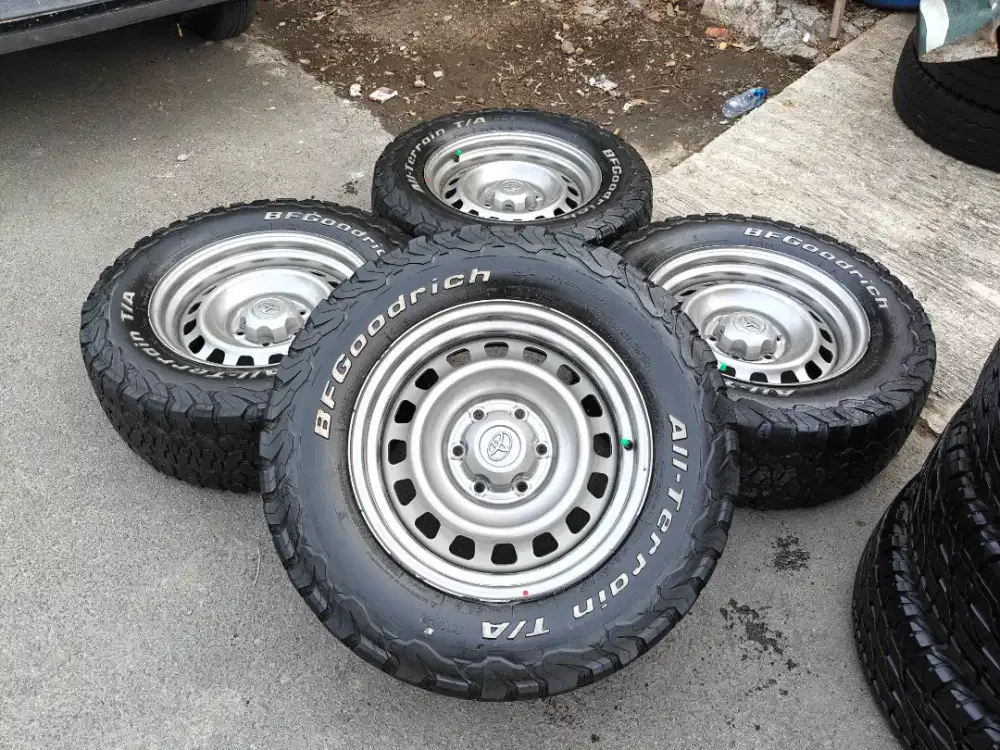 Jual vleg avantek lbar 7.5 pcd 6x139 kond 80% 4pcs vleg mulus ban bf