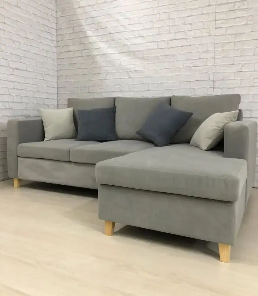 Sofa abu abu L minimalis