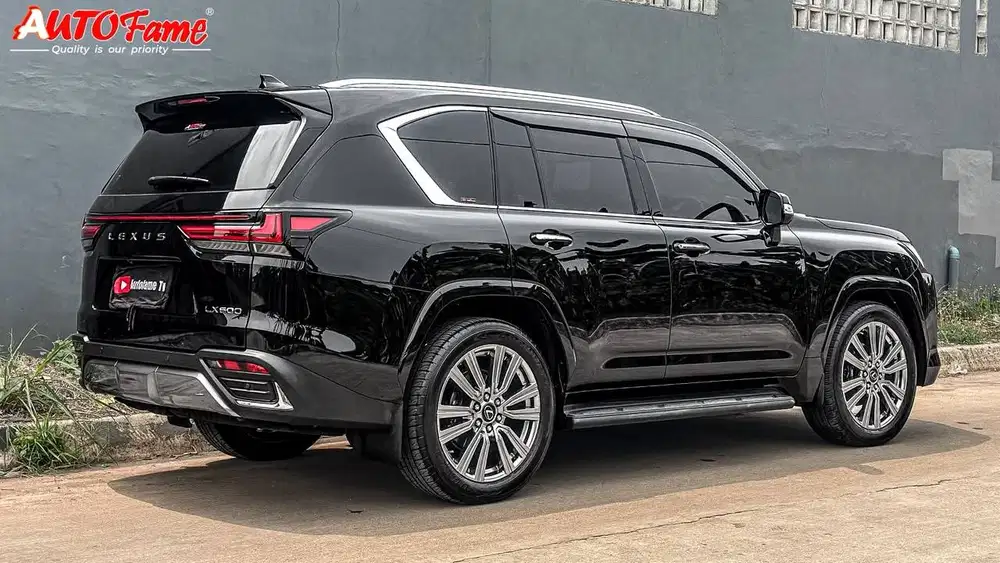 KM7RB Lexus LX600 VIP 3.5L V6 Twinturbo NIK 2022 Black On Black
