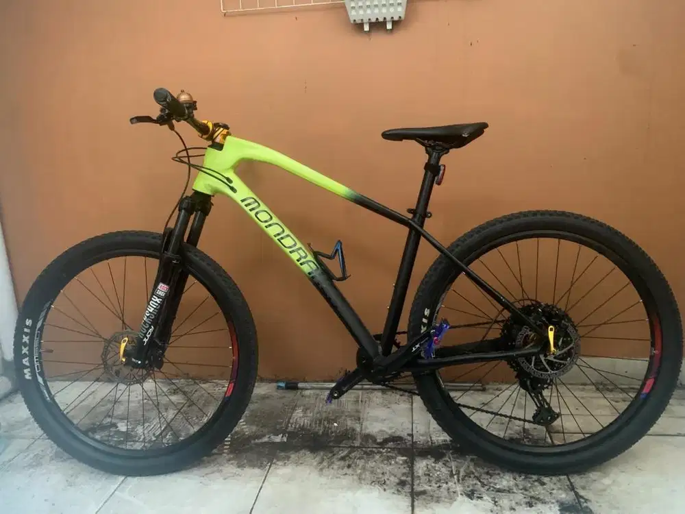 Sepeda MTB Thrill Ravage 4 27.5 – Custom XT Mix