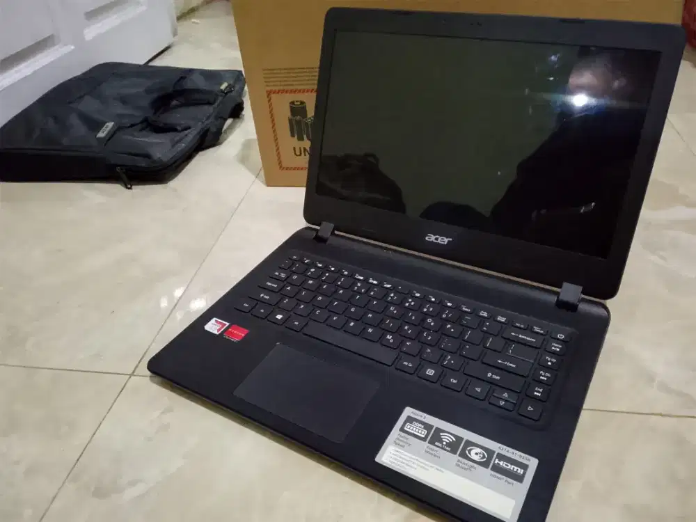 Di jual laptop ACER mulus