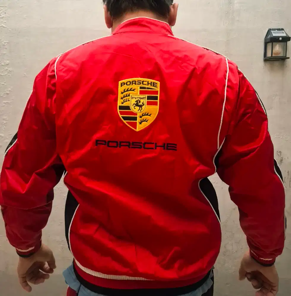 Jaket merk porsche  original