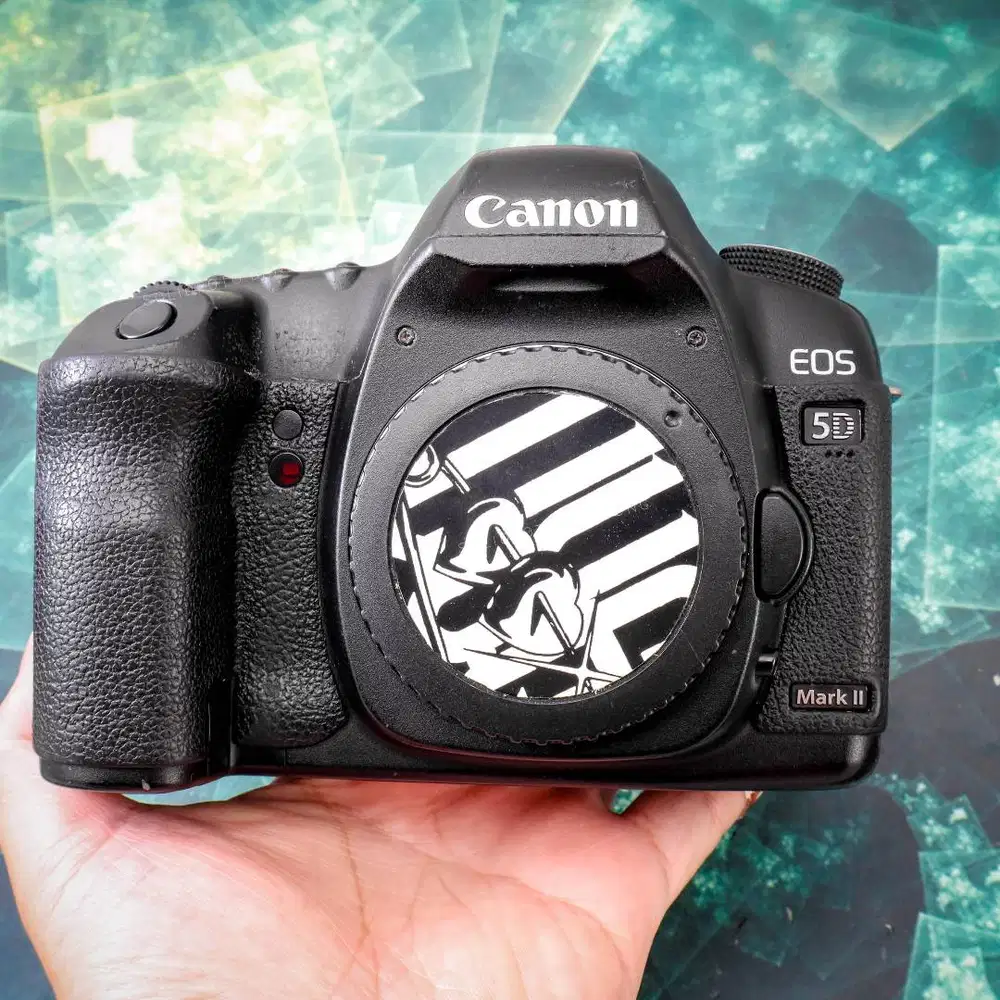 Canon 5D Mark II Body. Used. Murah