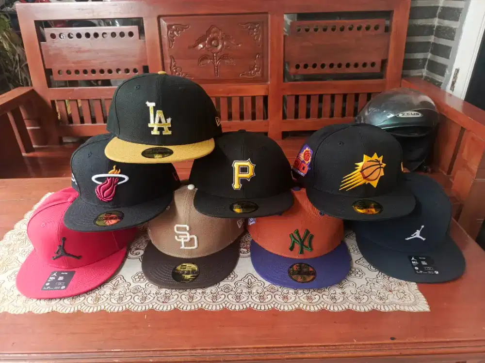 Topi New Era Size 738 Dan setelan Jordan JUMPMAN kondisi Baru borong