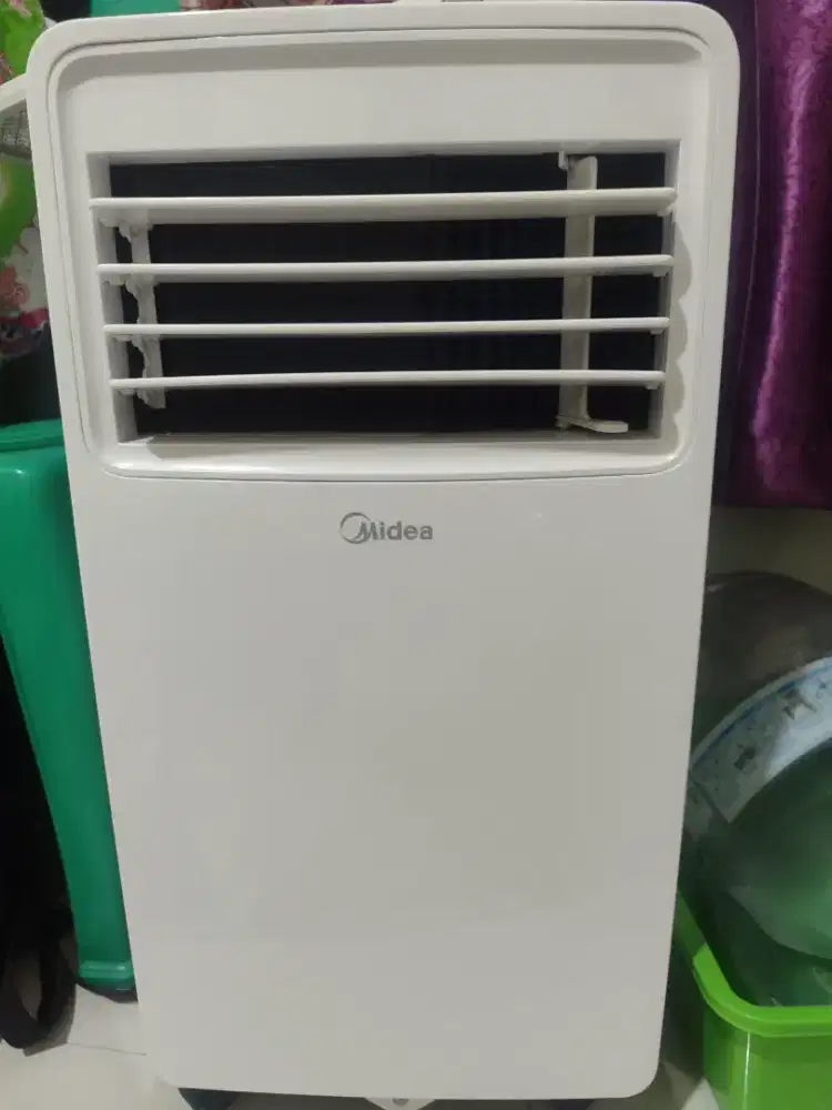 Ac portabel midea 0.5
