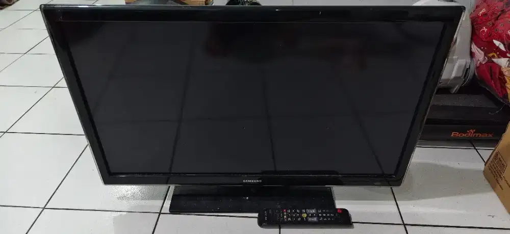 TV LED Samsung 32 inch Layar Rusak