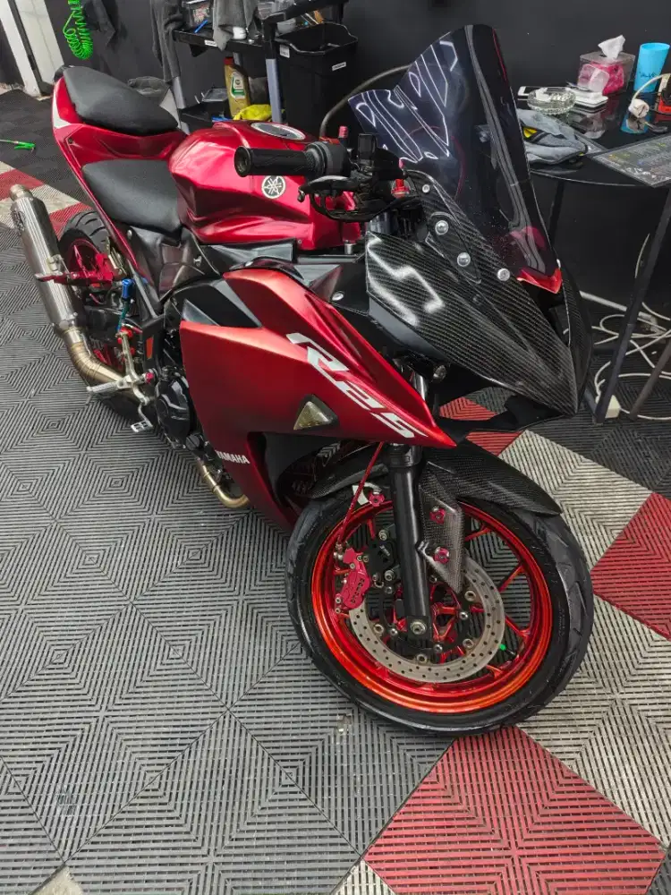 Yamaha R25 2015